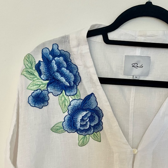 Rails Thea Embroidered Tie Front Crop Top In Blue Rose Size Medium - Picture 8 of 8